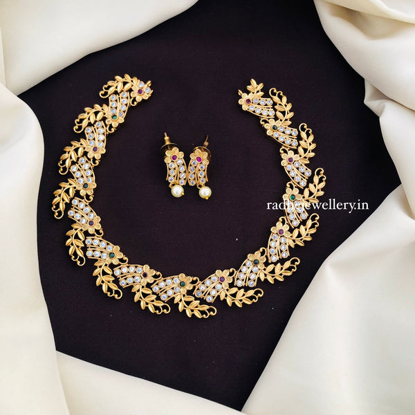 Antique Gold Ad Stone Necklace Design Set