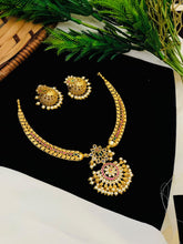 Traditional Gold Plated Kundan Pearl Choker Necklace Set With Earrings