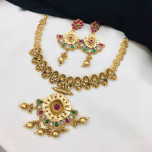 Traditional Gold-Plated Kundan Bridal Necklace Set with Matching Earrings