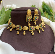 Antique Lotus Motif Choker Necklace Set with Matching Earrings