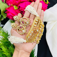Royal Kundan Pearl Choker Set