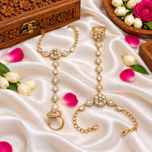 Traditional Indian Kundan & Pearl Hathphool / Haath Phool