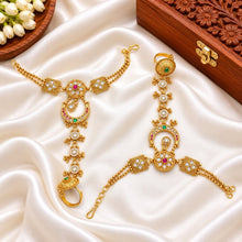 Antique Gold-Plated Rajwadi Kundan Haath Phool Hand Harness Set
