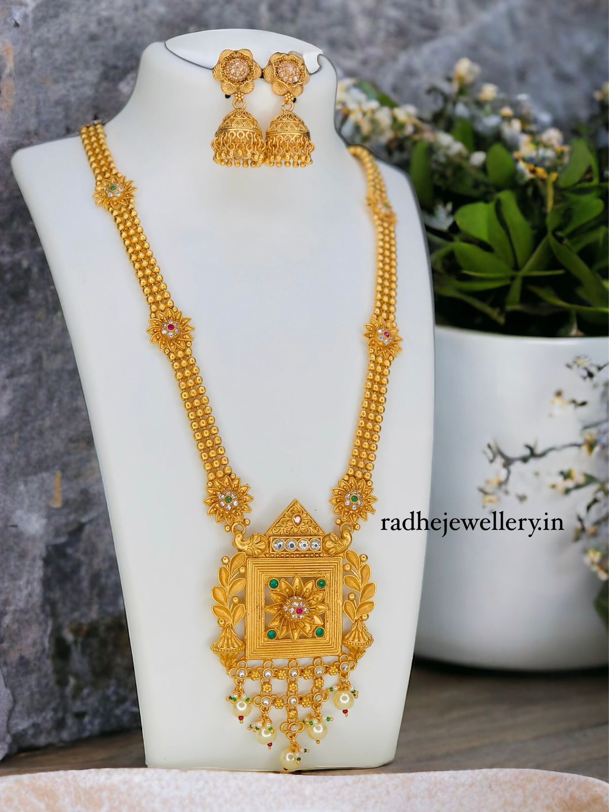 Rajwadi Polish Beautiful Fancy Designer Pendant Party wear Long Necklace Set