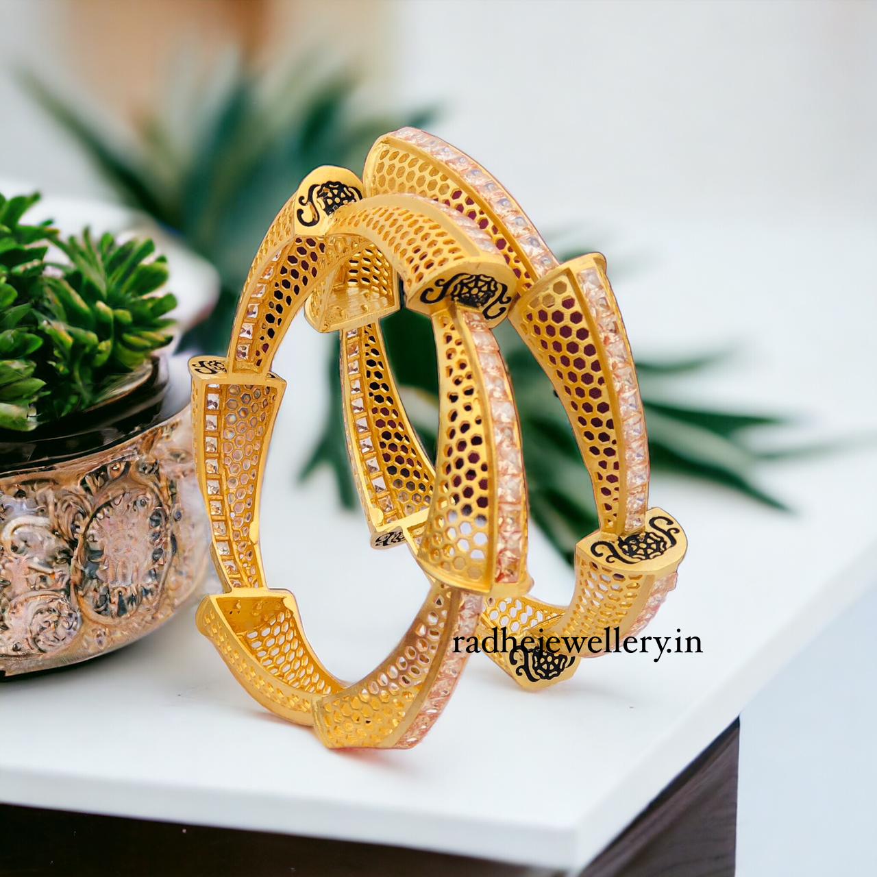 Latest fancy bangles design for women