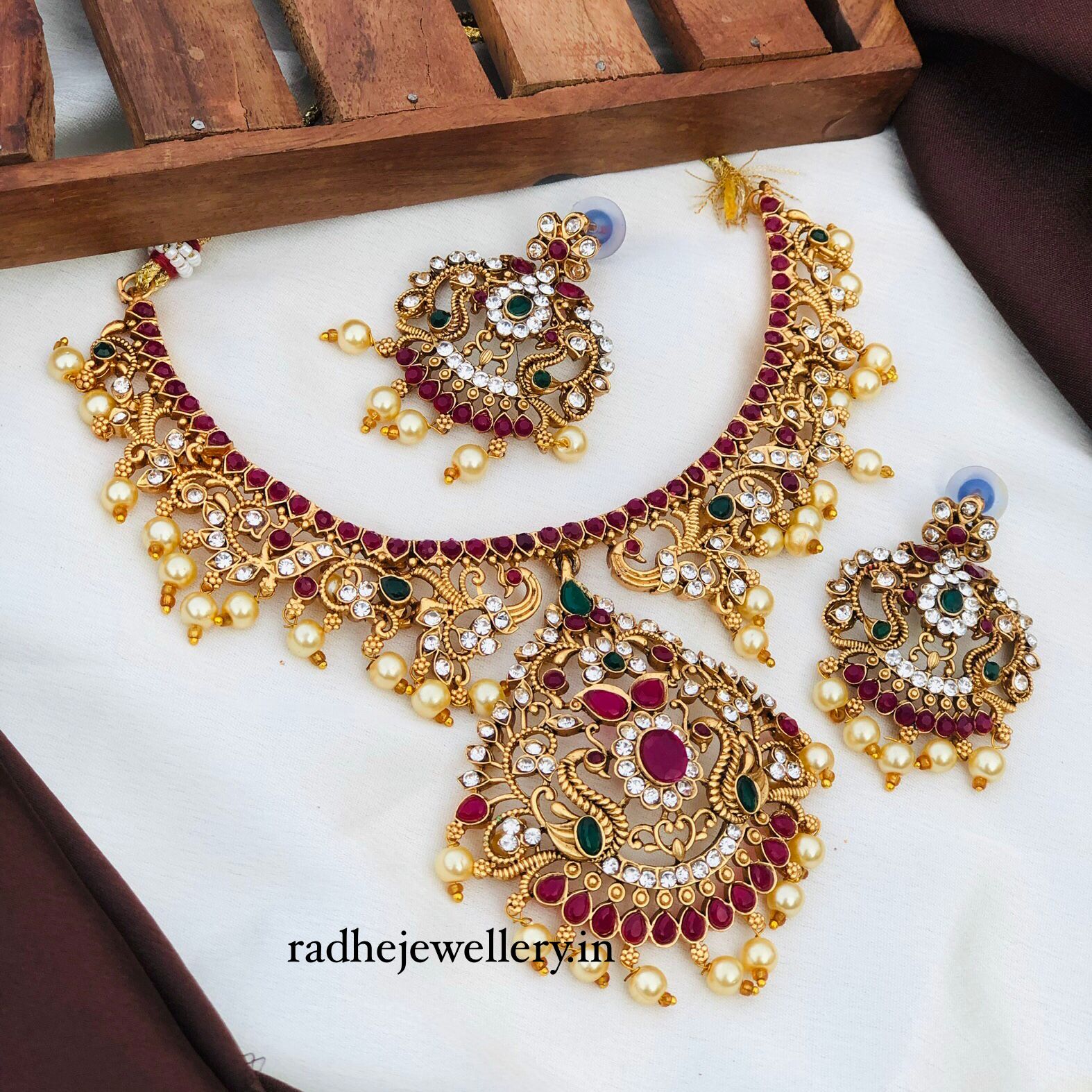 Wonderful Latest Gold Necklace Designs Antique Jewellery