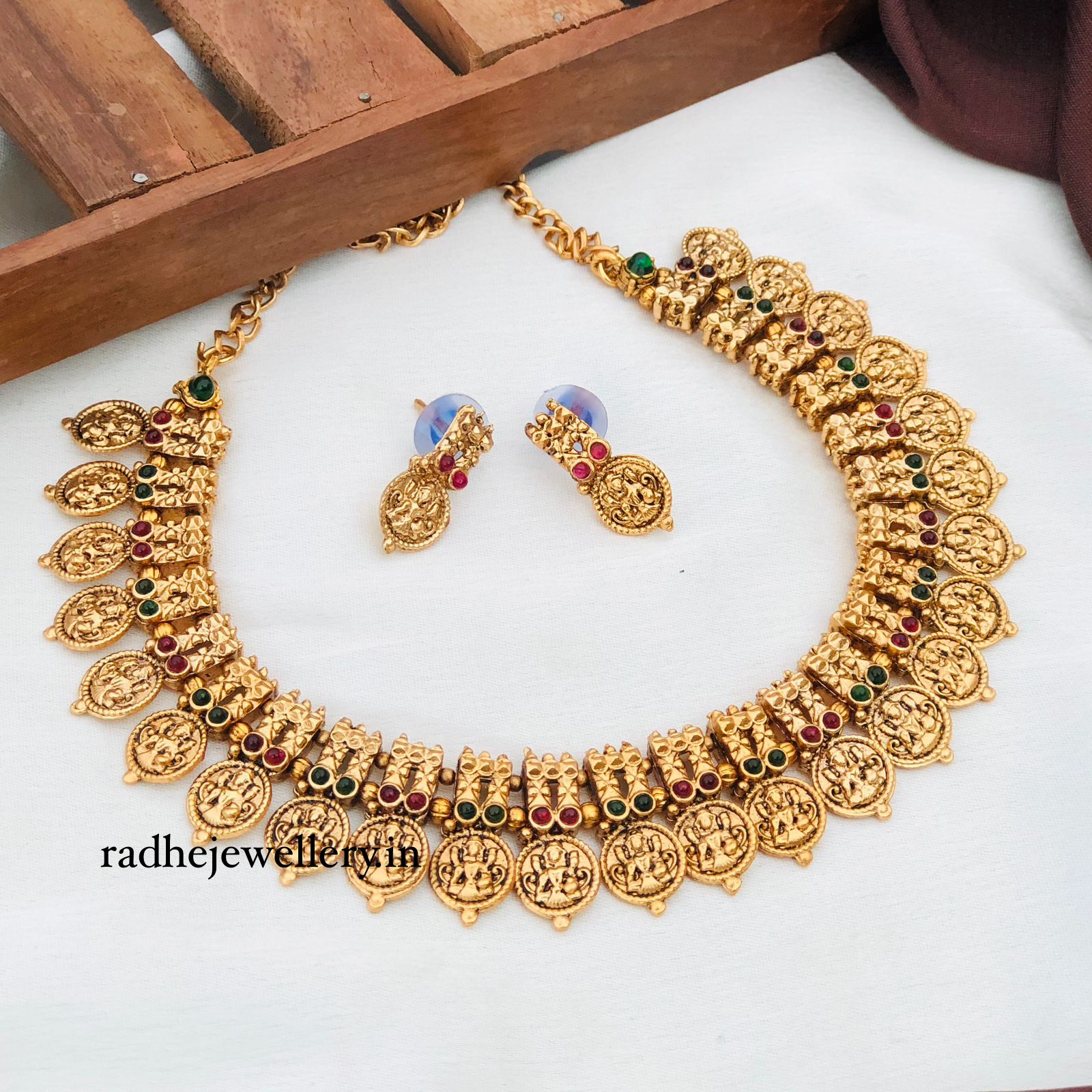 Wonderful Latest Gold Necklace Designs Antique Jewellery