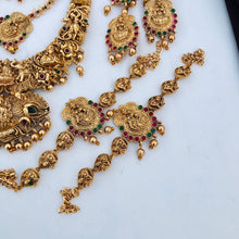 Beautiful Laxmi Design Matte Gold Polish Temple Design Temple Jewellery Wedding wear Dulhan Set