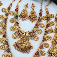 Beautiful Laxmi Design Matte Gold Polish Temple Design Temple Jewellery Wedding wear Dulhan Set
