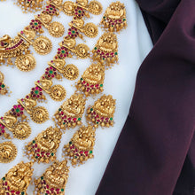 Beautiful Laxmi Design Matte Gold Polish Temple Design Temple Jewellery Wedding wear Dulhan Set