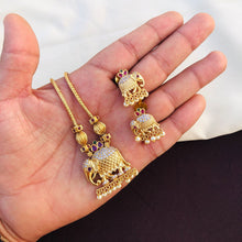 Antique Gold Ad Stone Necklace Design Set