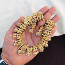 Antique Gold Ad Stone Necklace Design Set