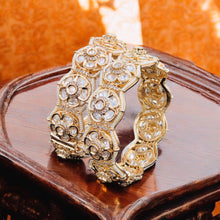 Pachi Kundan Bangles / Kundan kada / Gold kada / Openable Bangle / Indian wedding Jewelry/ Hand accessory