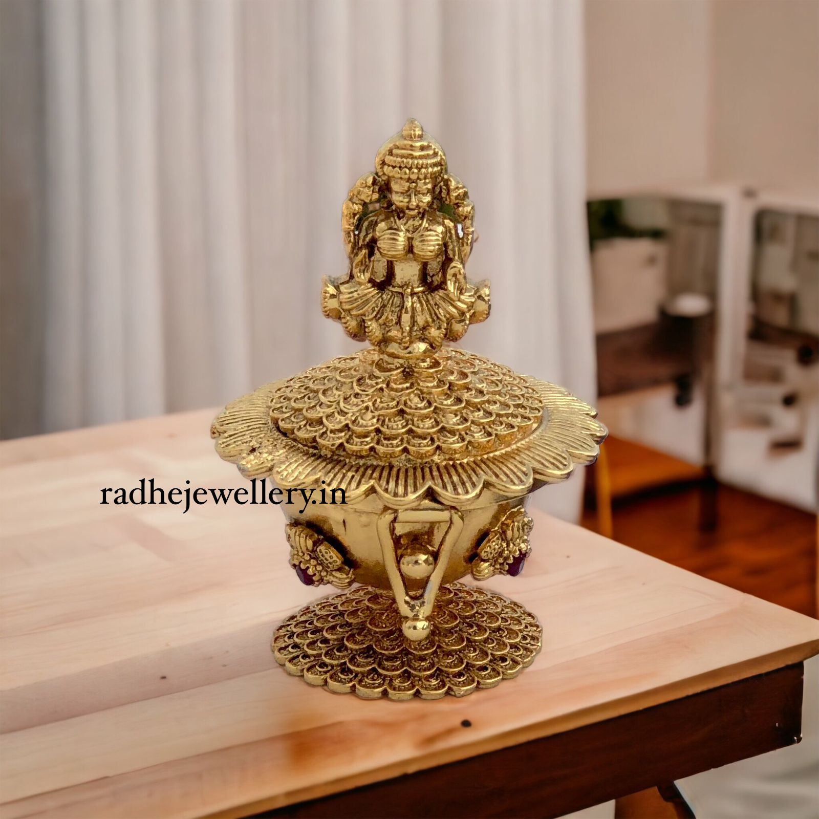 Classic Lakshmi Devi Kumkum Box, Premium Quality, Sindoor Box