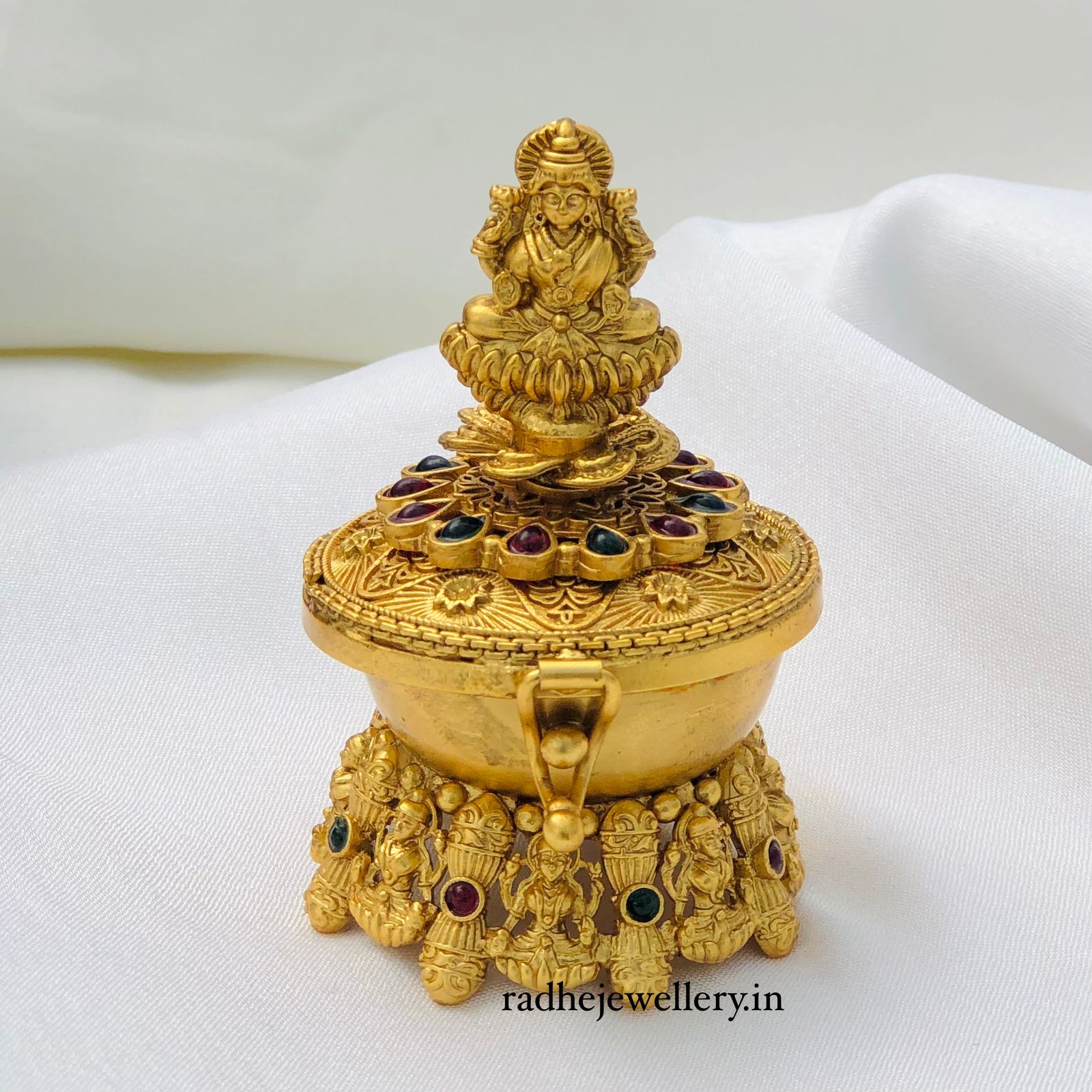 Classic Lakshmi Devi Kumkum Box, Premium Quality, Sindoor Box