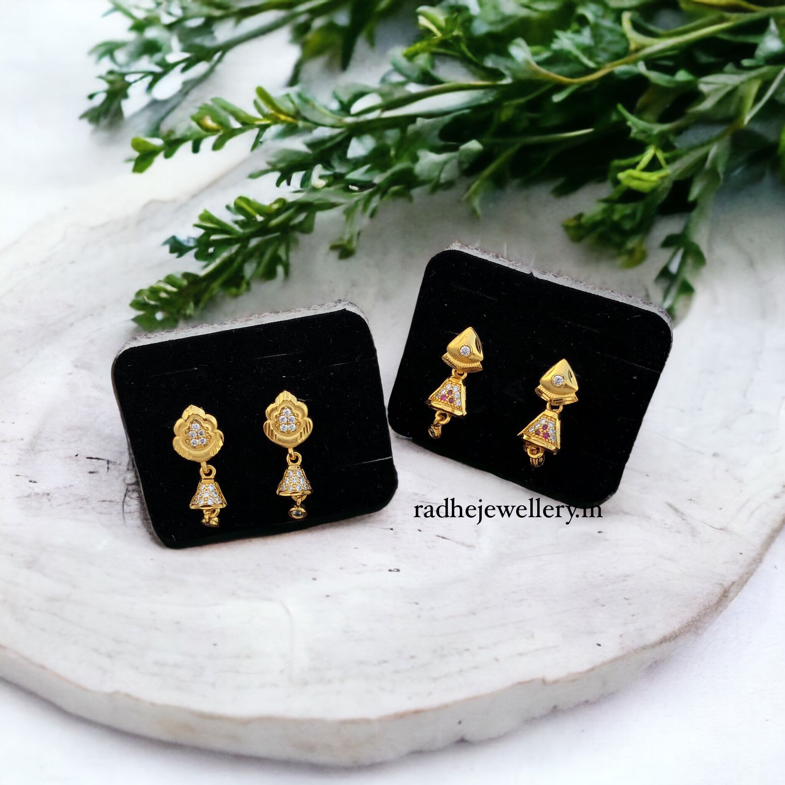 1 GRAM GOLD PLATED EARRINGS STONE STUD EARRINGS DESIGN SET OF 2