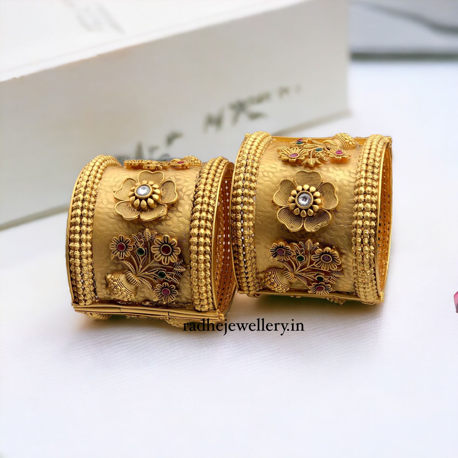 Premium Rajwadi Polish Openable Kada Bridal Bangles