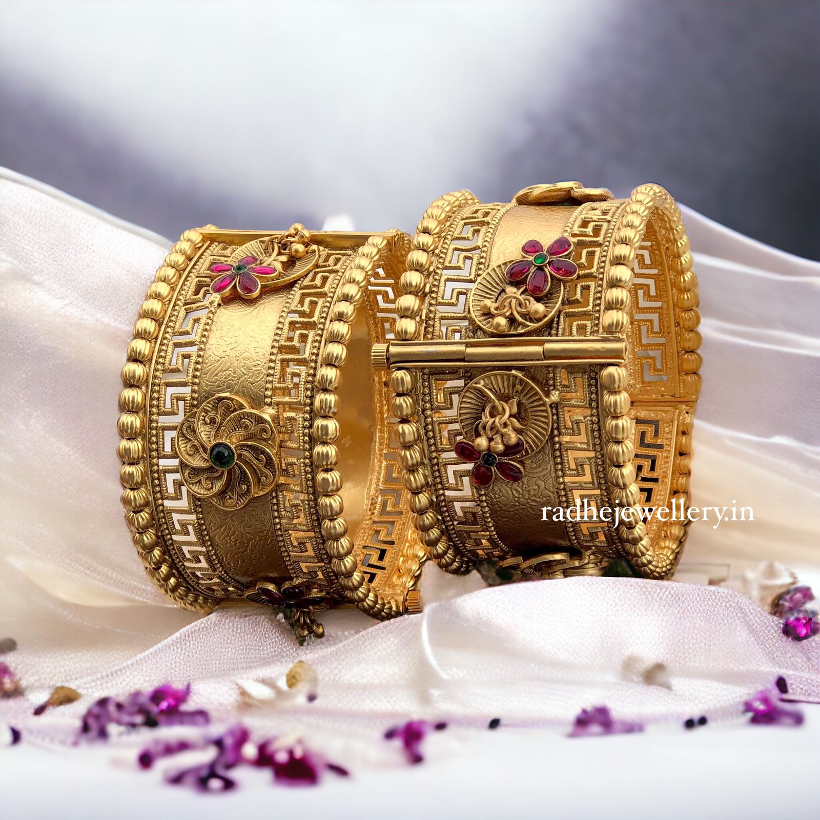 Premium Rajwadi Polish Openable Kada Bridal Bangles