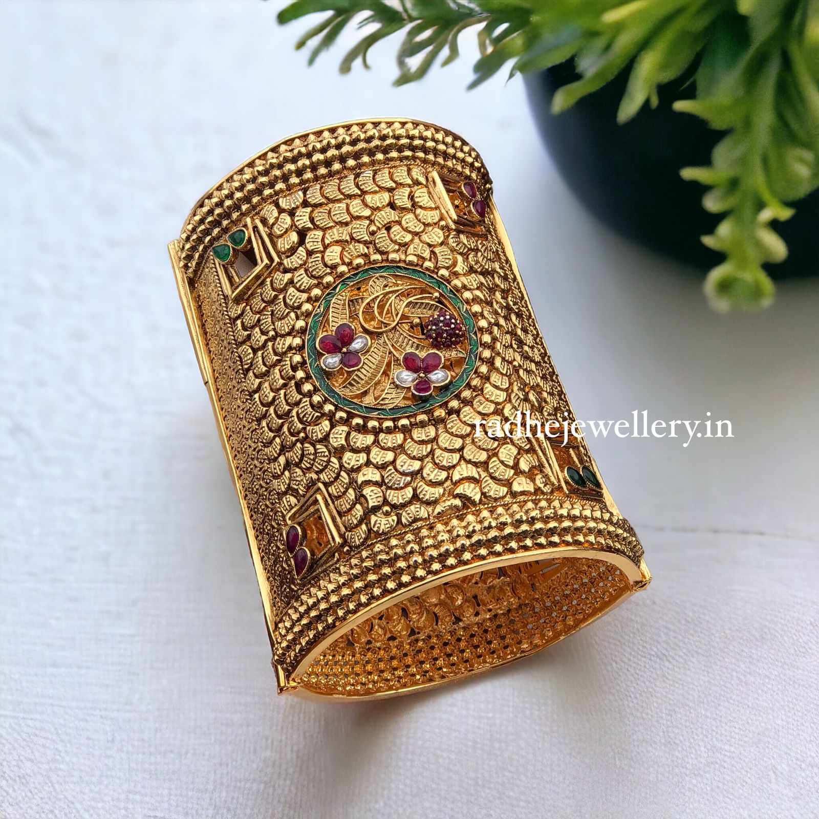 Premium Rajwadi Polish Openable Kada Bridal Bangles