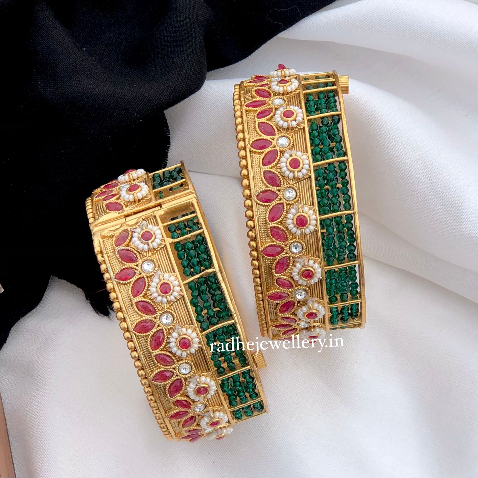 High Gold finish Openable Rajwadi Bangles set for women