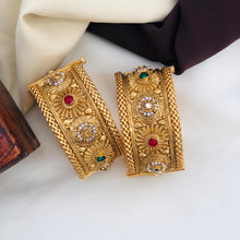 Premium Rajwadi Polish Openable Kada Bridal Bangles