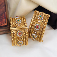 Premium Rajwadi Polish Openable Kada Bridal Bangles