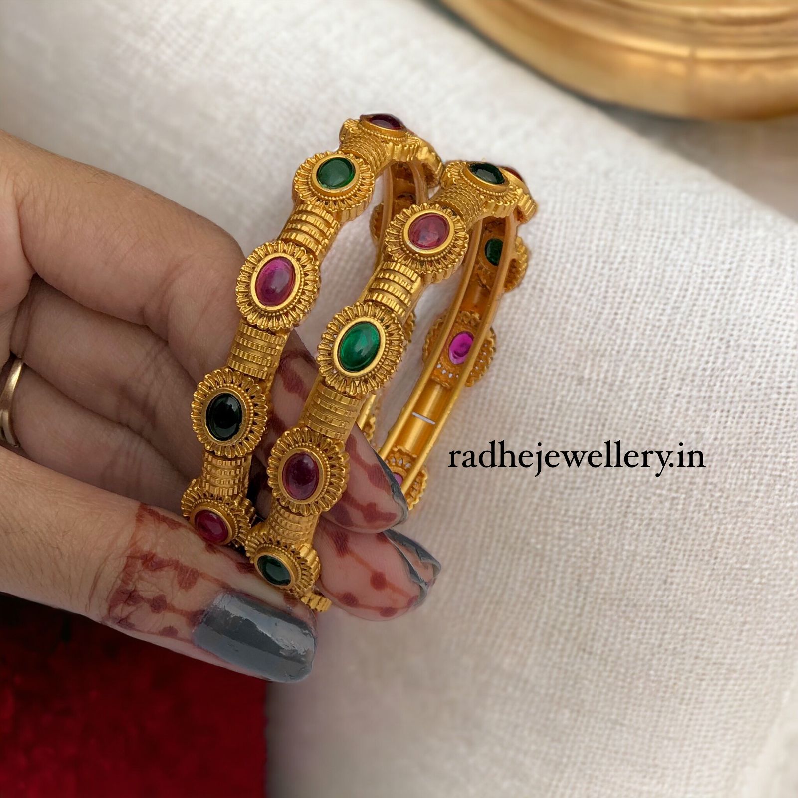 Phool Aur Kante Bangles, Set of 2, Premium Quality