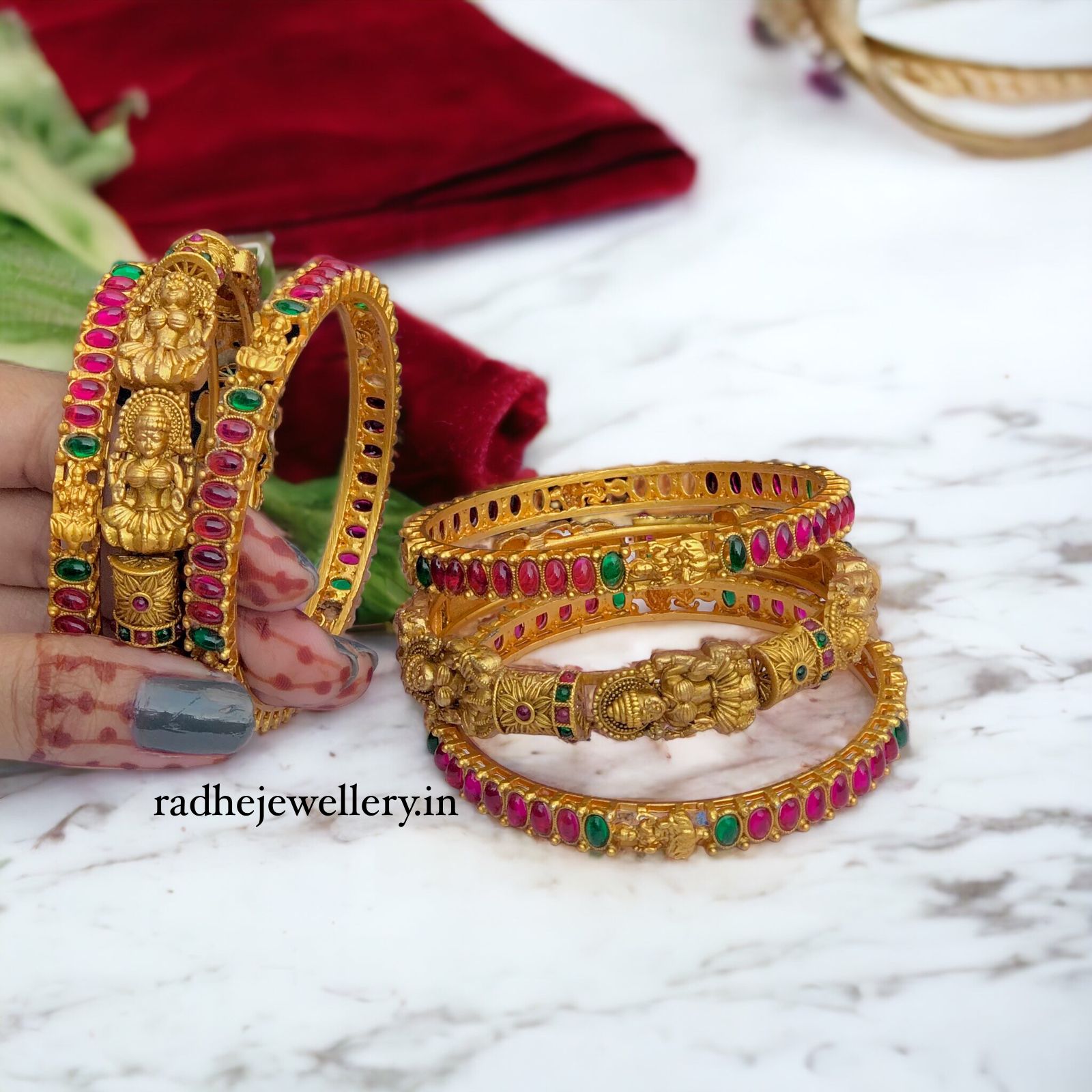 Lakshmi Ka Aashirwad Bangles Set of 6, Premium Quality For Desi Feel