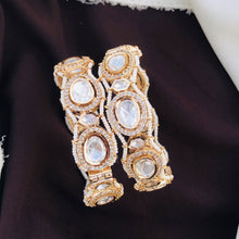 Pachi Kundan Bangles / Kundan kada / Gold kada / Openable Bangle / Indian wedding Jewelry/ Hand accessory