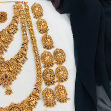 Temple Bridal Jewelry Set,Goddess Lakshmi Pendant, Jhumka Earrings & Waist Belt – Traditional Wedding Jewelry