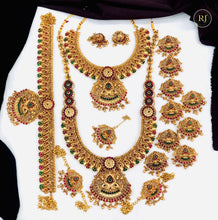 Gold Plated South Indian Bridal Jewelry Set: Floral Necklace, Earrings, Maangtikka