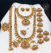Gold Plated South Indian Bridal Jewelry Set: Floral Necklace, Earrings, Maangtikka