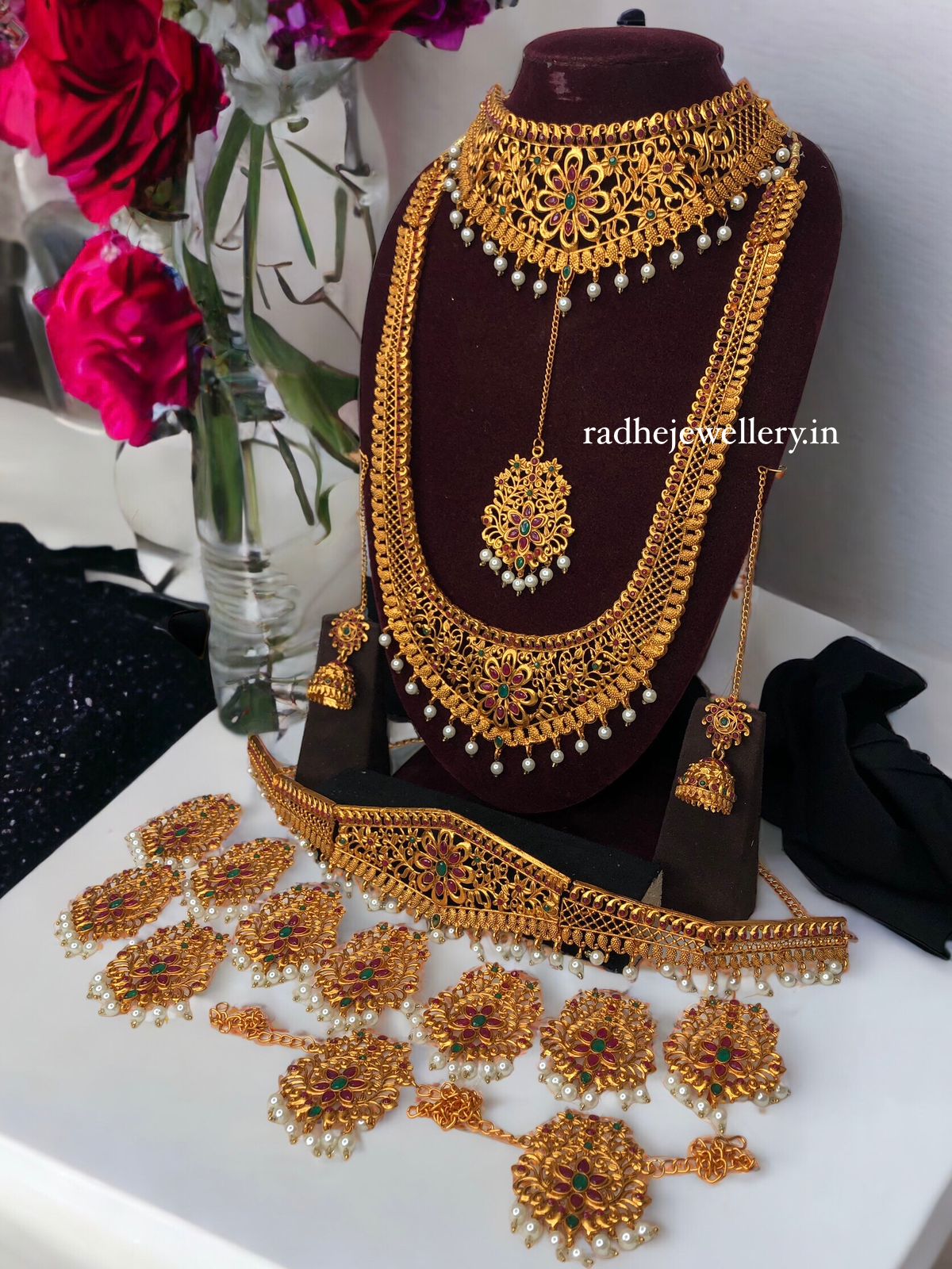 Maharani Complete Bridal Set  Matte Finish, Traditional Design