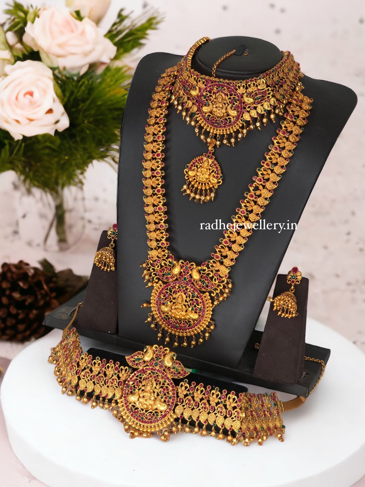 South Indian Bridal Women Necklace Set / temple jewellery set / Semi Bridal Jewellery