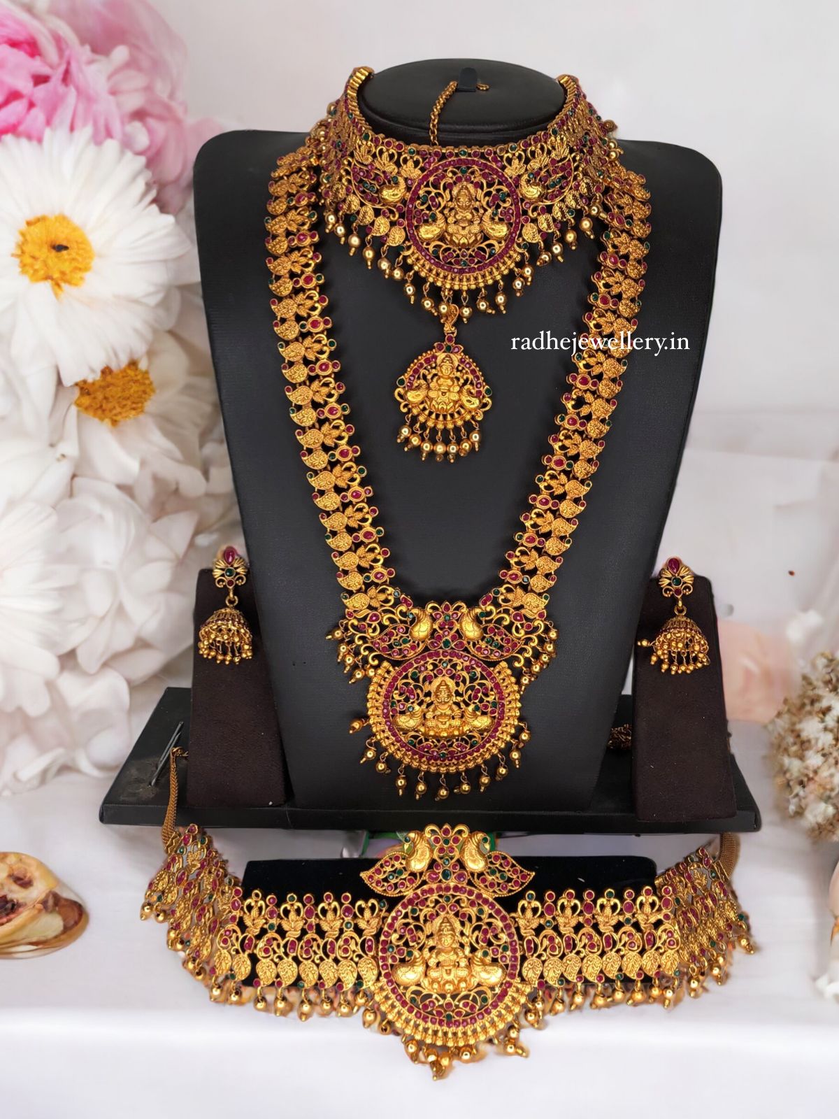 South Indian Bridal Women Necklace Set / temple jewellery set / Semi Bridal Jewellery