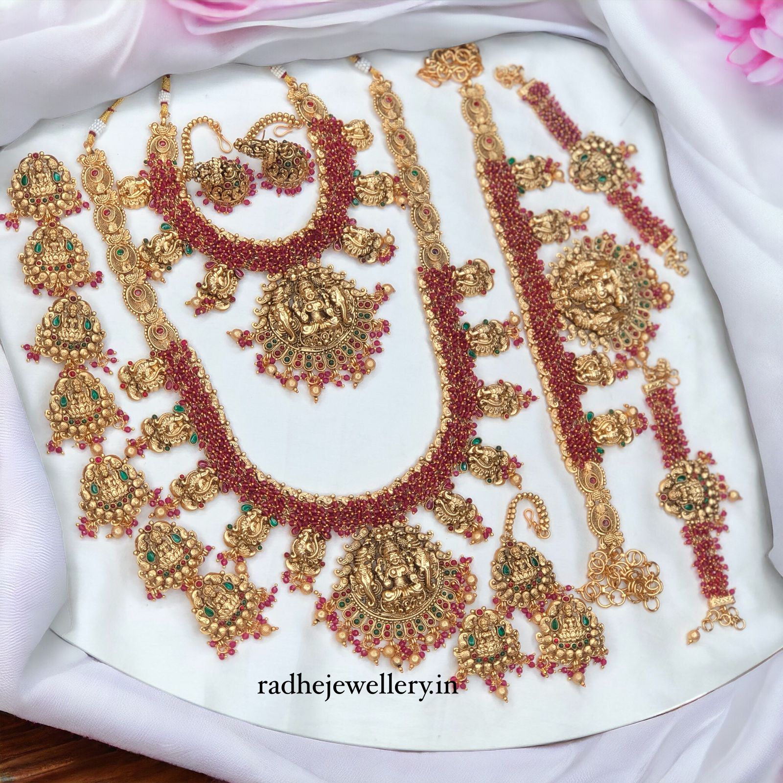 Latest Temple Bridal jewellery for Women, bridal jewellery set for women, Traditional Wedding Jewellery Bollywood Jewelry, Dulhan Bridal Jewelry Set