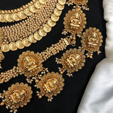 Latest Temple Bridal jewellery for Women, bridal jewellery set for women, Traditional Wedding Jewellery Bollywood Jewelry, Dulhan Bridal Jewelry Set