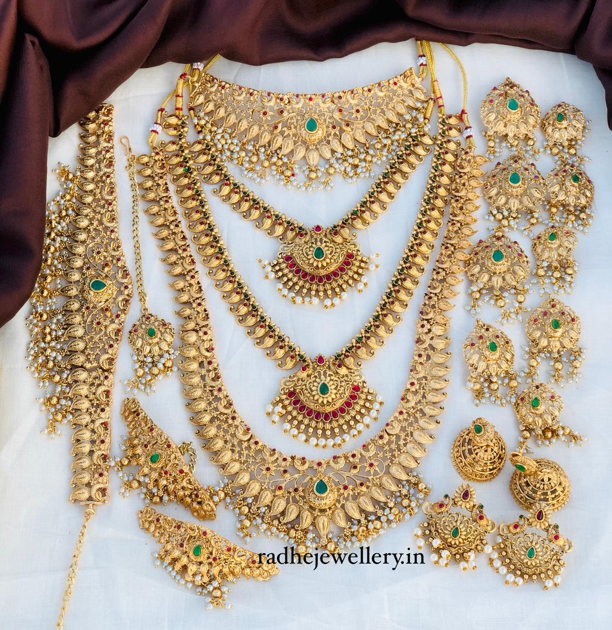 South Indian Bridal Wedding Set. High Quality Brass. A Premium Quality Jewellery Set For The Indian Bride Dulhan