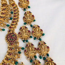 Beautiful Laxmi Design Matte Gold Polish Temple Design Temple Jewellery Wedding wear Dulhan Set