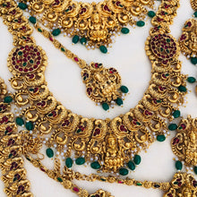 Beautiful Laxmi Design Matte Gold Polish Temple Design Temple Jewellery Wedding wear Dulhan Set