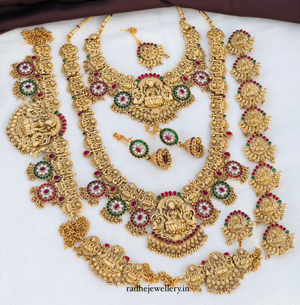 Beautiful Laxmi Design Matte Gold Polish Temple Design Temple Jewellery Wedding wear Dulhan Set