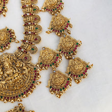 Beautiful Laxmi Design Matte Gold Polish Temple Design Temple Jewellery Wedding wear Dulhan Set