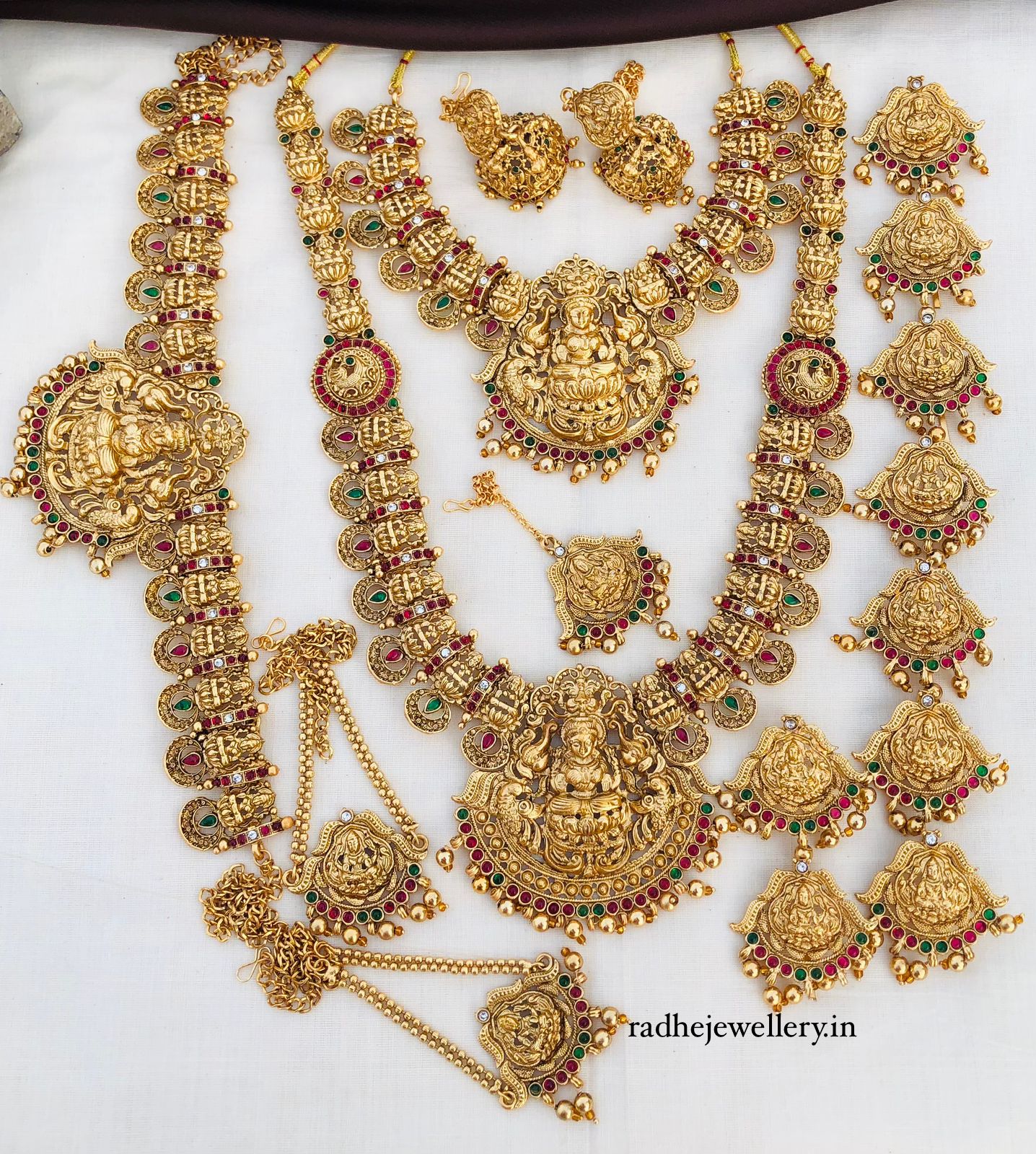 Beautiful Laxmi Design Matte Gold Polish Temple Design Temple Jewellery Wedding wear Dulhan Set