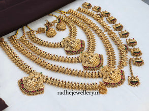 Beautiful Laxmi Design Matte Gold Polish Temple Design Temple Jewellery Wedding wear Dulhan Set