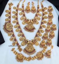 Beautiful Laxmi Design Matte Gold Polish Temple Design Temple Jewellery Wedding wear Dulhan Set