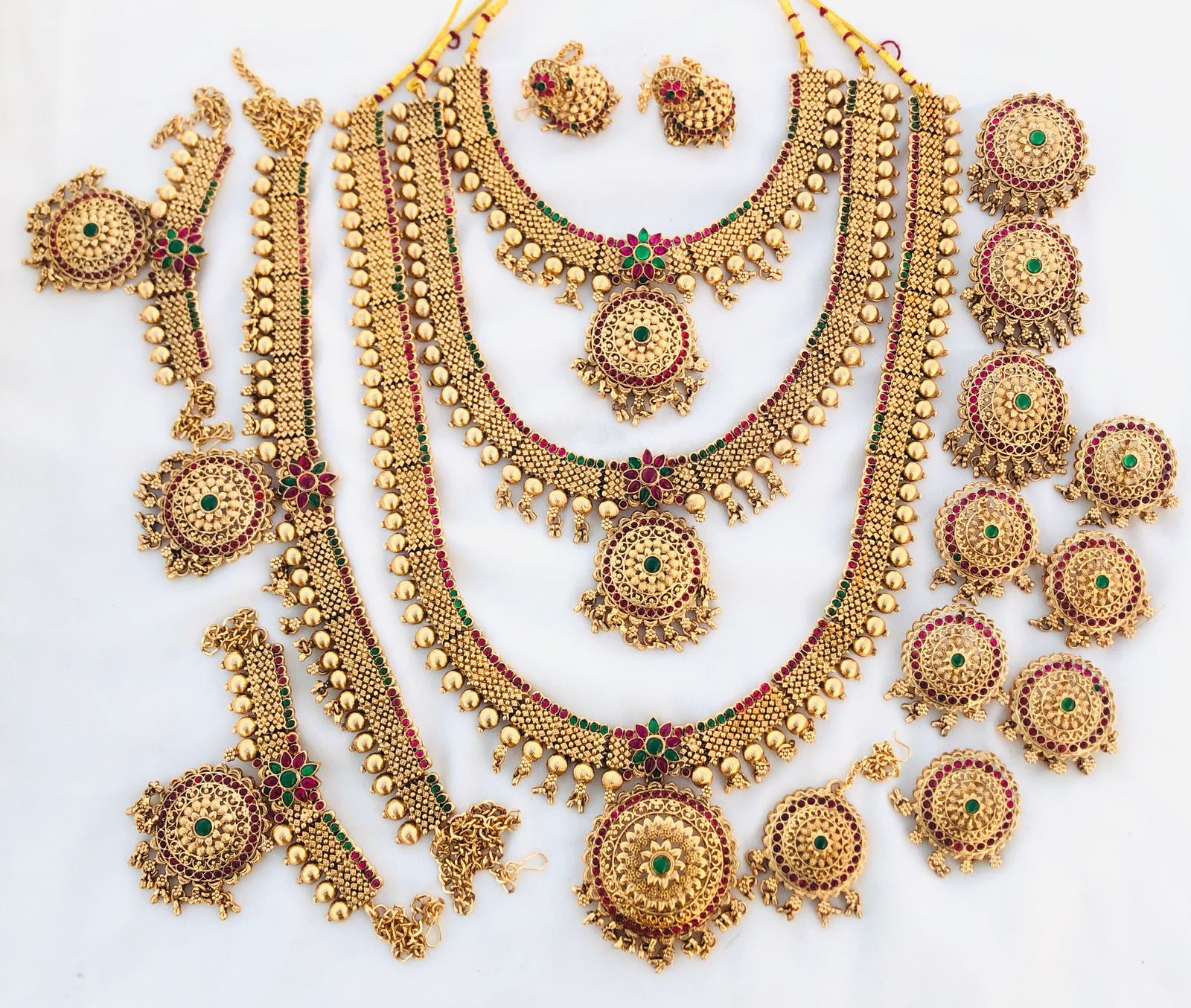 South Indian Bridal Wedding Set. High Quality Brass. A Premium Quality Jewellery Set For The Indian Bride Dulhan