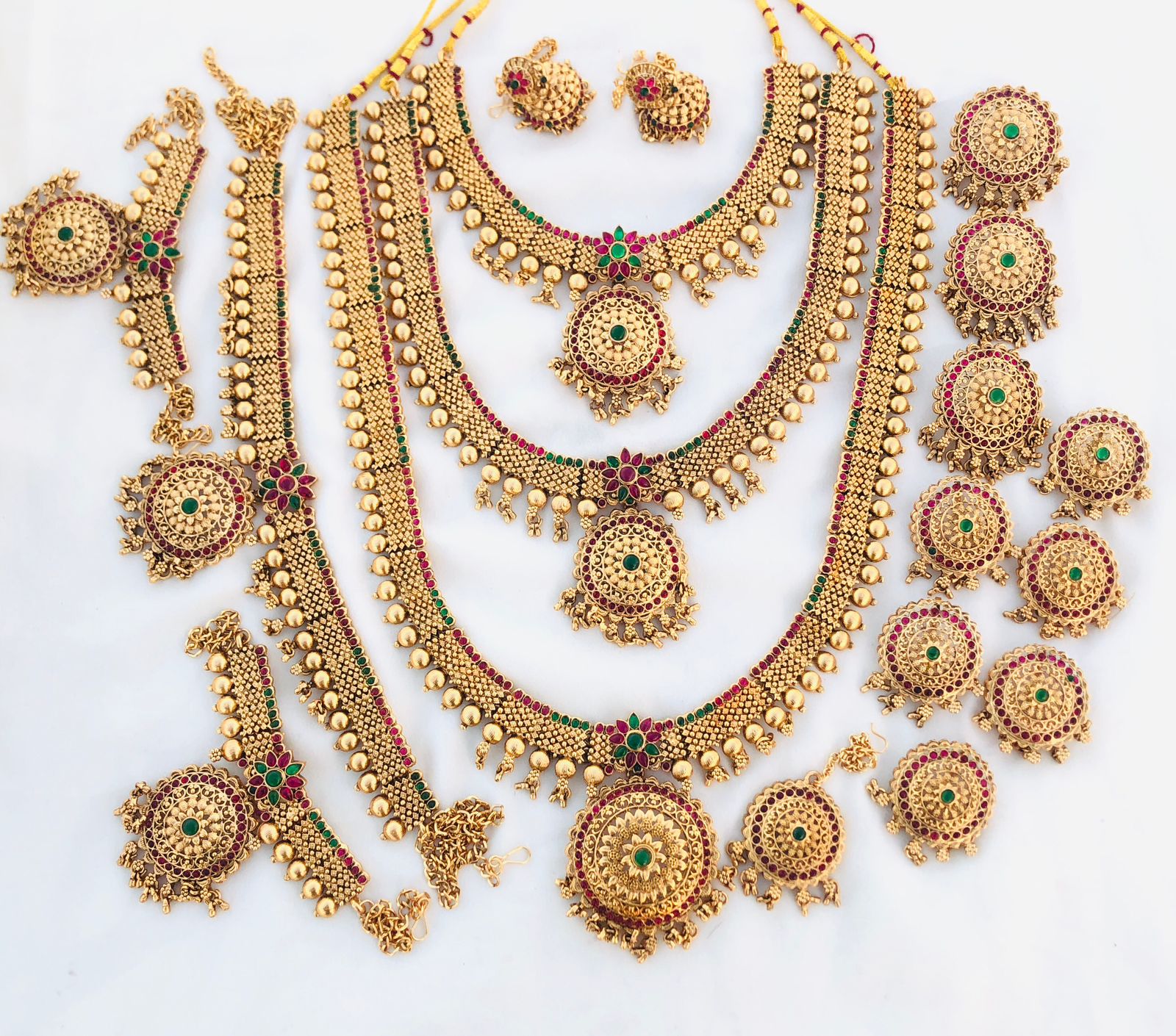 South Indian Bridal Wedding Set. High Quality Brass. A Premium Quality Jewellery Set For The Indian Bride Dulhan