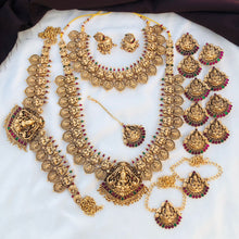 Beautiful Laxmi Design Matte Gold Polish Temple Design Temple Jewellery Wedding wear Dulhan Set