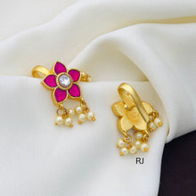 Jadau Stones Half Moon Bugadi Ear Cuffs/Pair of Jadau Earcuffs/non pierce/Quality Kundan/studs/white stones handmade/Minimalist Design