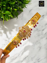 Traditional Gold-Toned Kasu-Pattern Vaddanam/Oddiyanam with Kundan, Ruby, and Emerald Embellishments
